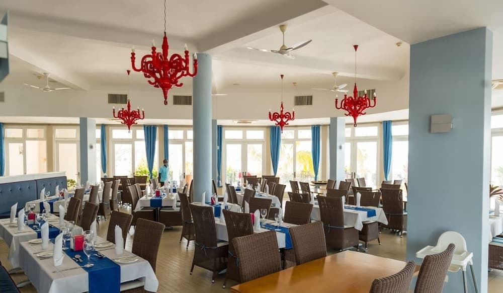 Dona Ana Hotel, Restaurant