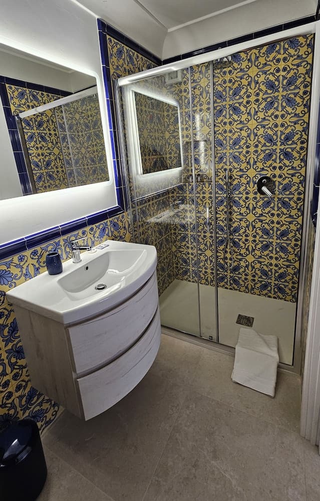 Galene - Beachfront in Costa d'Amalfi, Bathroom