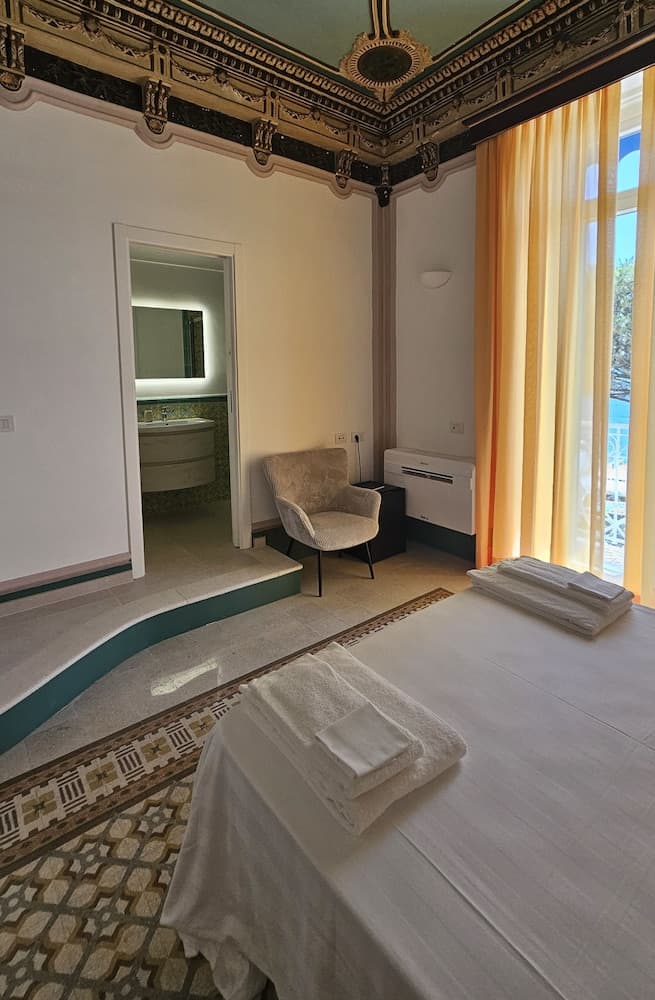 Galene - Beachfront in Costa d'Amalfi, Room