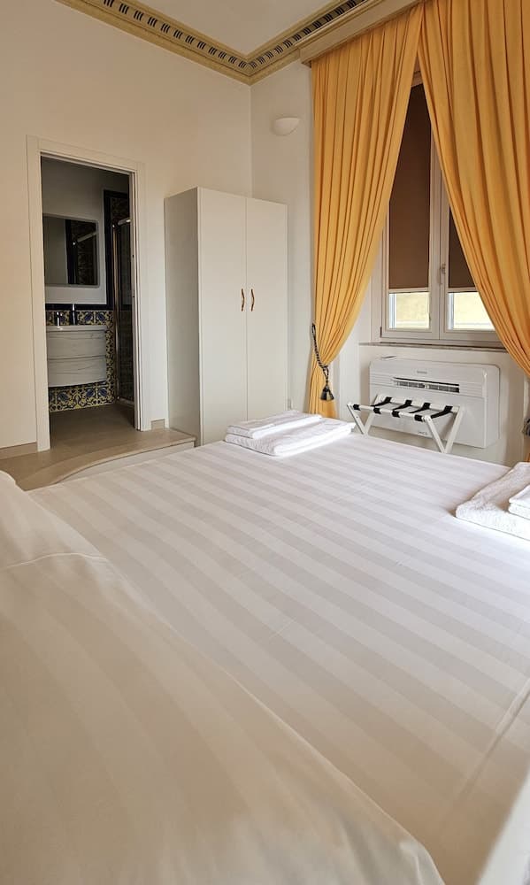 Galene - Beachfront in Costa d'Amalfi, Room