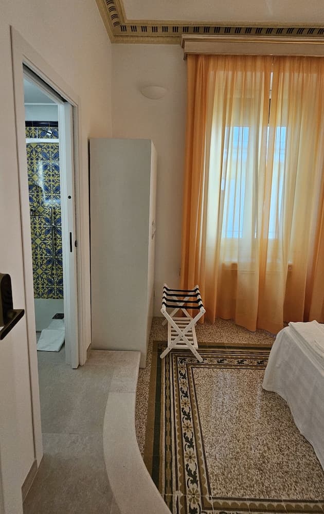 Galene - Beachfront in Costa d'Amalfi, Room