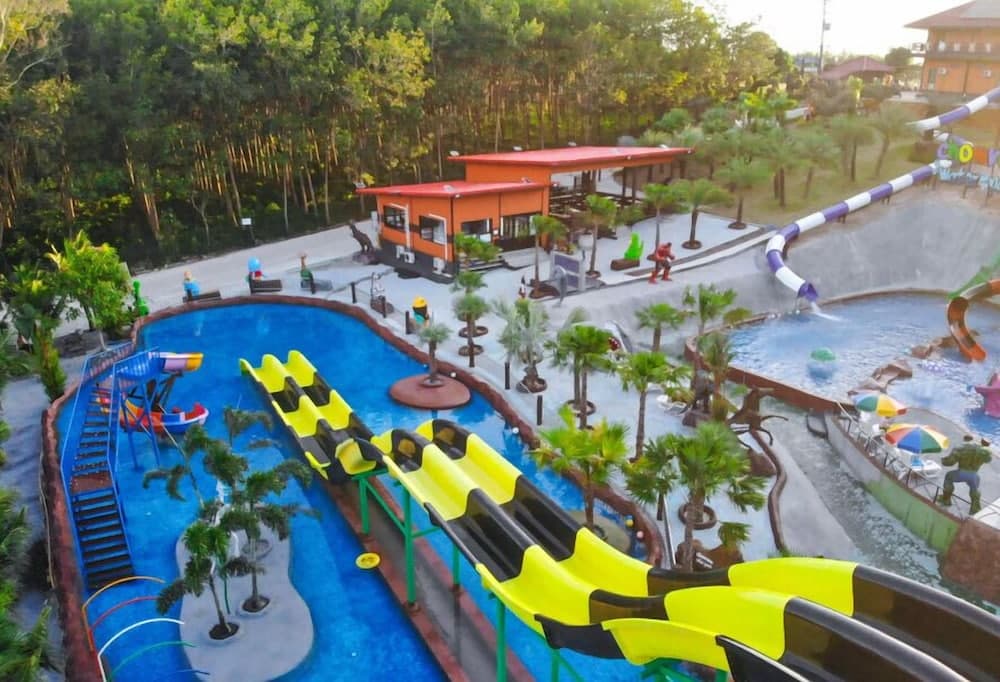 Chomview Lanta Water Park Resort, Water park