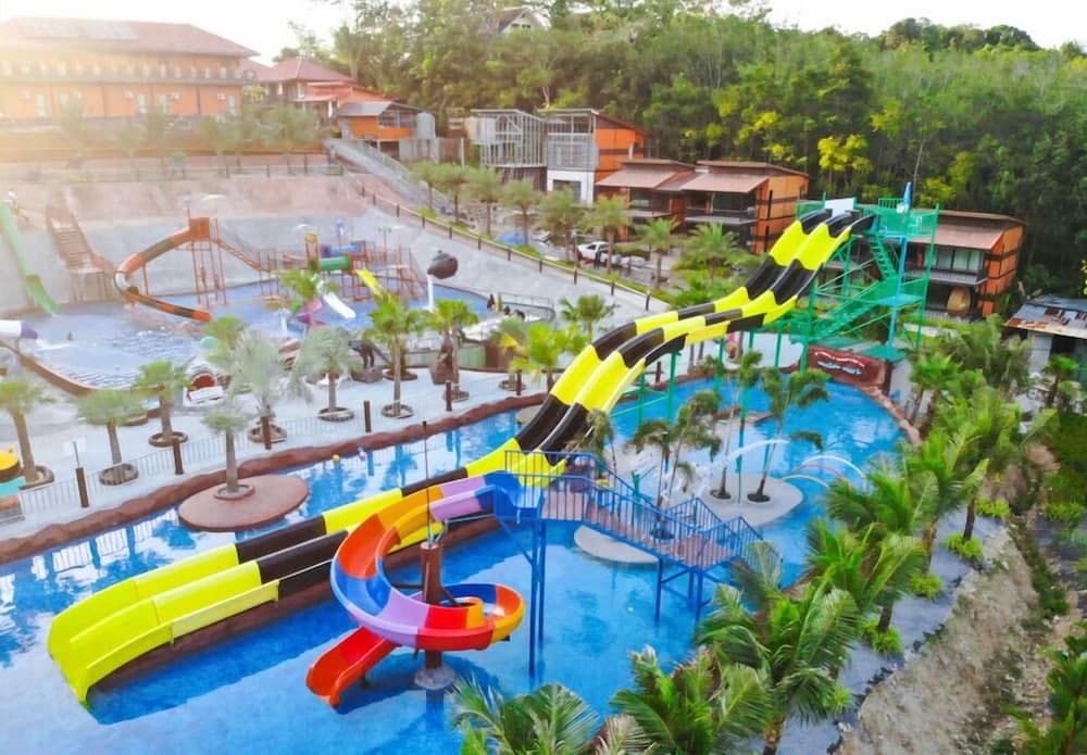 Chomview Lanta Water Park Resort, Water park