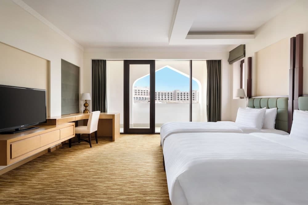 Hilton Muscat Al Bandar, Room