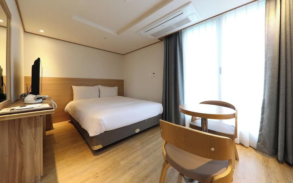 Hotel Rest Seogwipo, Room