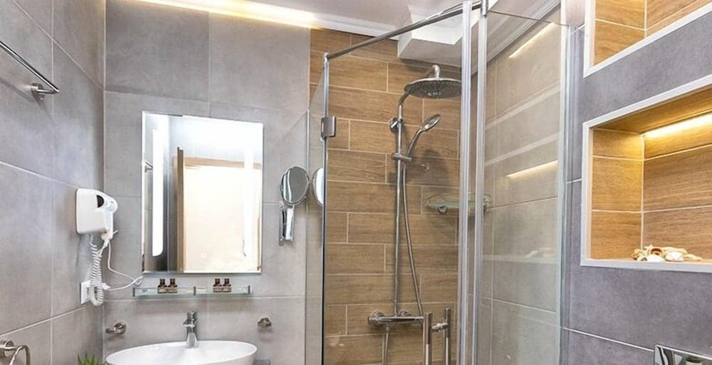 Cascadas Family Resort, Bathroom