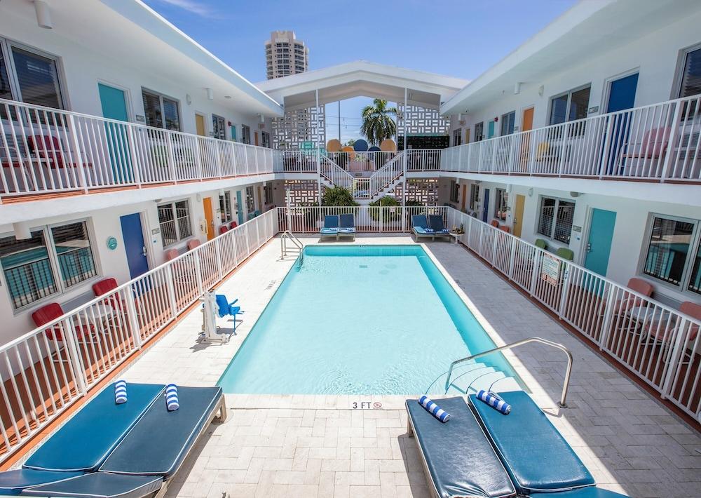Waterside Hotel and Suites, Primary image