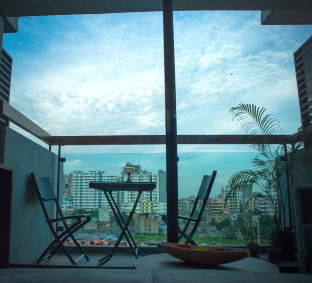 Coventina Lake Suites, Lake view