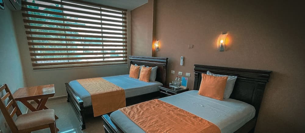 Hotel Flamingo, Room