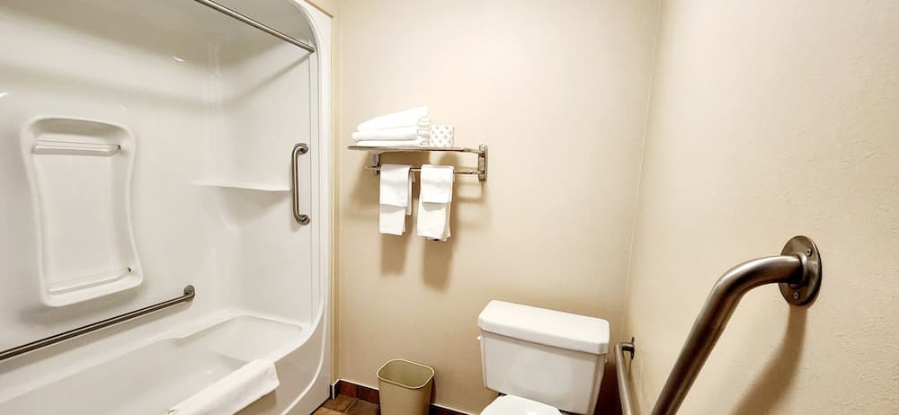 Park Hill Inn & Suites, Bathroom