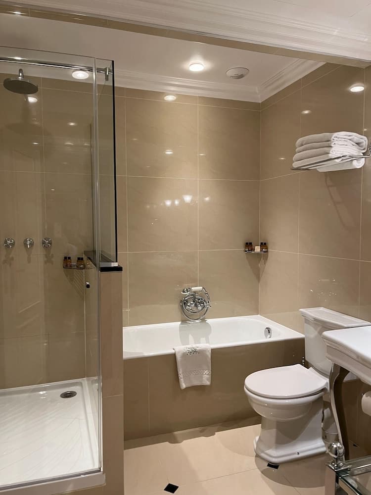 Duc de Saint-Simon, Room