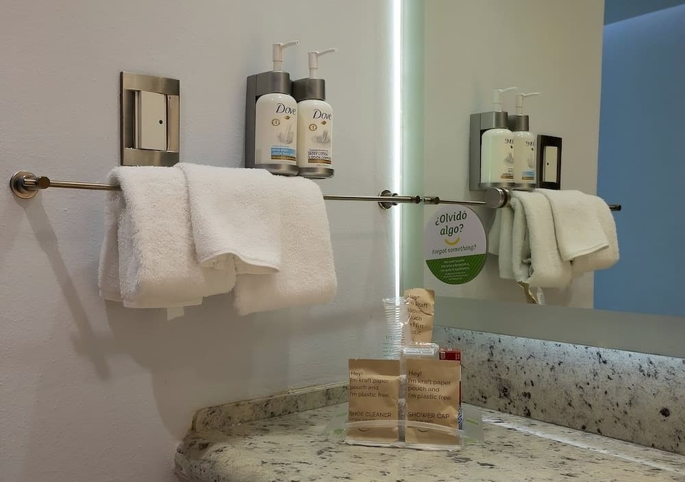 Holiday Inn Puebla Finsa by IHG, Room