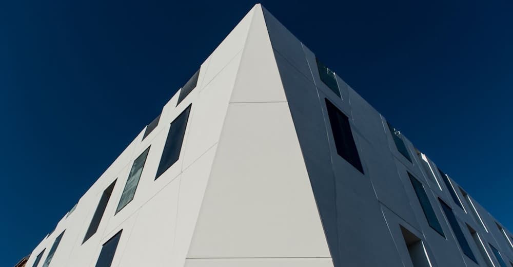 Seeko'o, Exterior detail