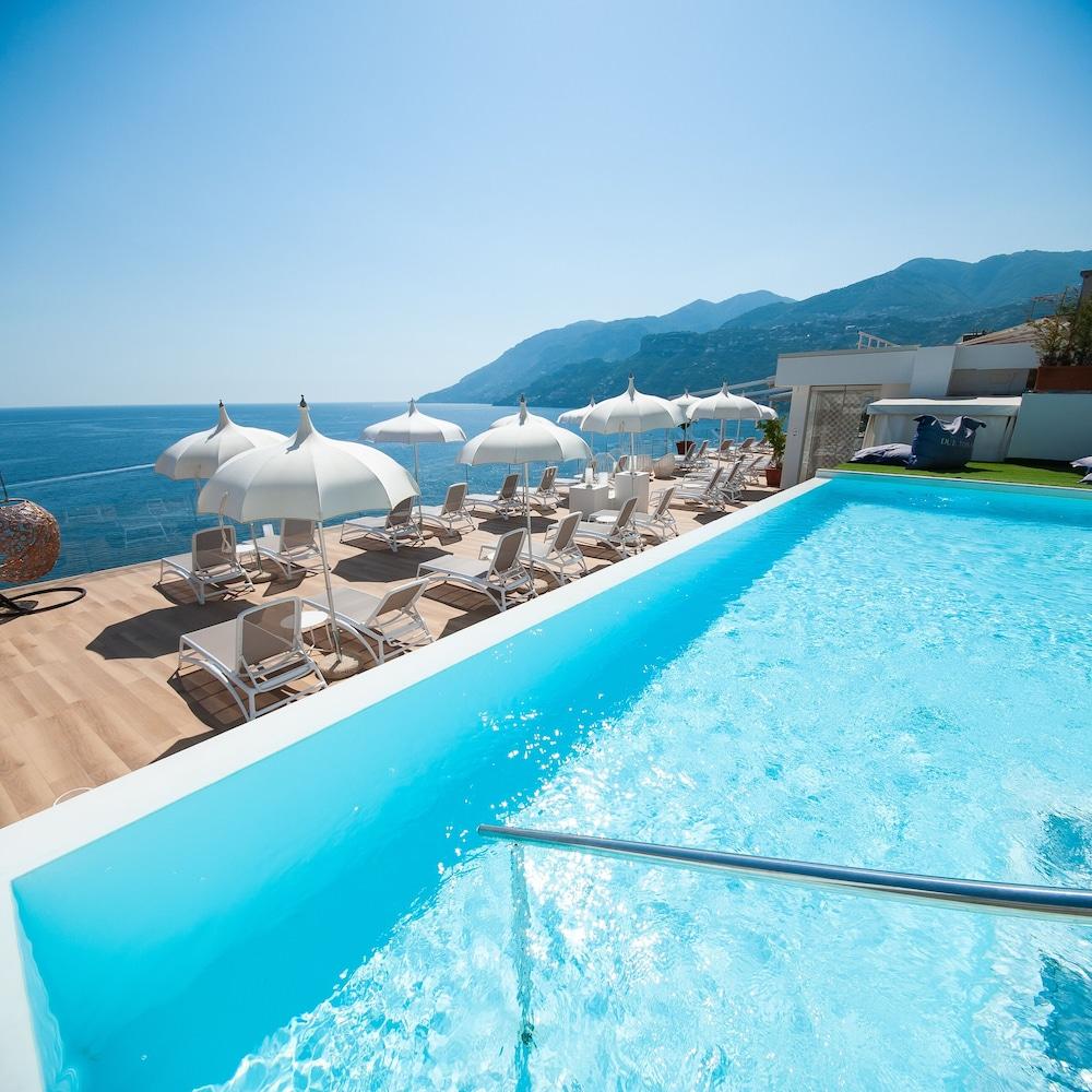 Hotel Club Due Torri, Imagen principal