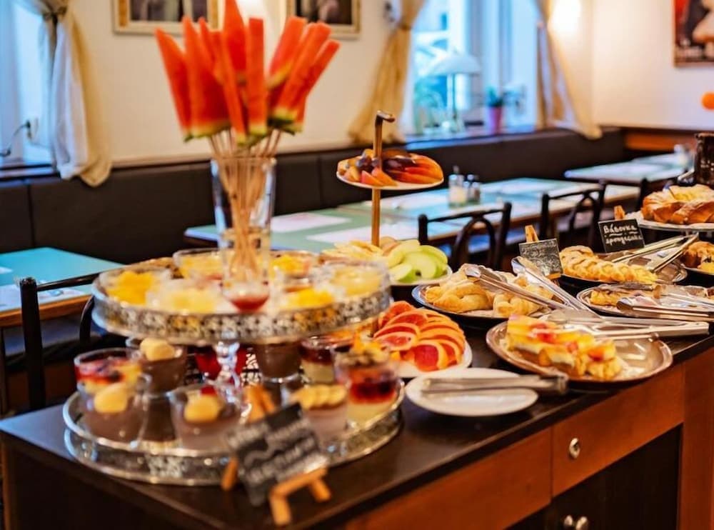 Hotel U Divadla, Breakfast buffet