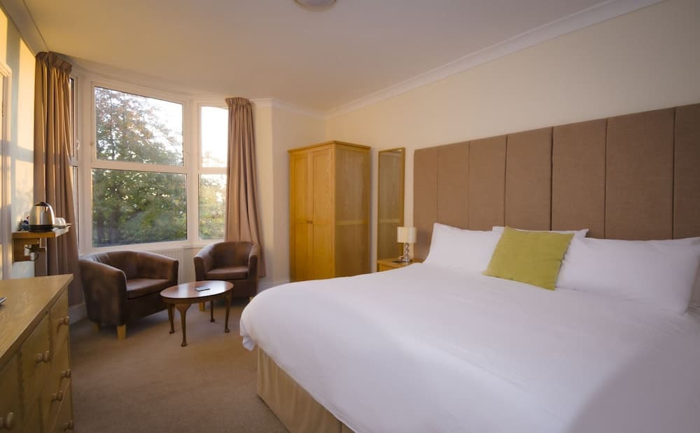 Crofton House Hotel, Room