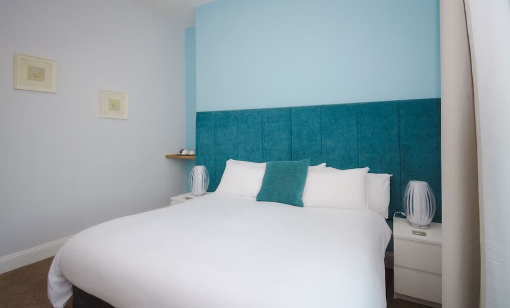 Crofton House Hotel, Room