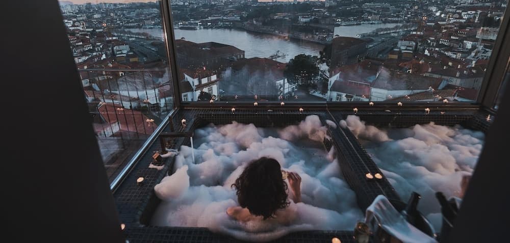 Torel Avantgarde, Primary image