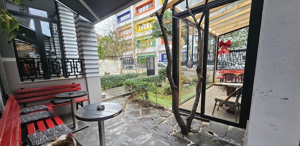 Hotel Antigone, Garden view