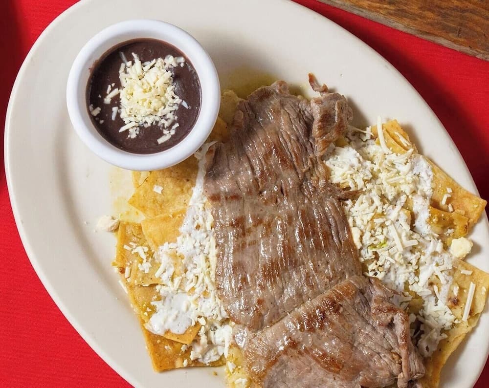 Hotel Hacienda Maria Eugenia Acapulco, Food and drink