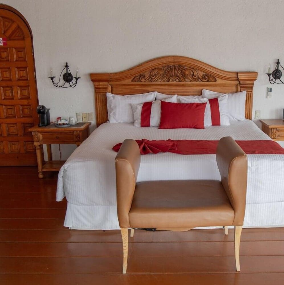 Hotel Misión Grand Casa Colorada, Room