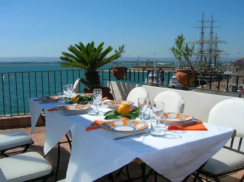 L'Approdo delle Sirene, Primary image