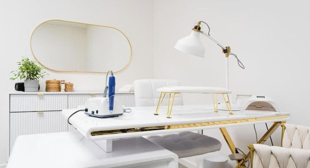 Cosmopolitan Bobycentrum – Czech Leading Hotels, Nail salon