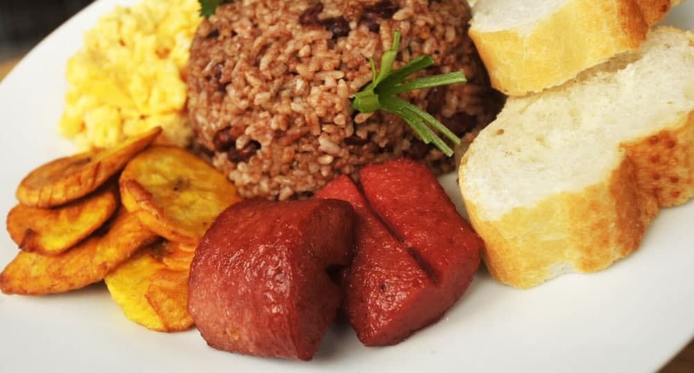 Hotel Milan Costa Rica, Breakfast meal