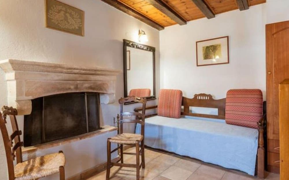 Goulas Traditional Guesthouse, Room