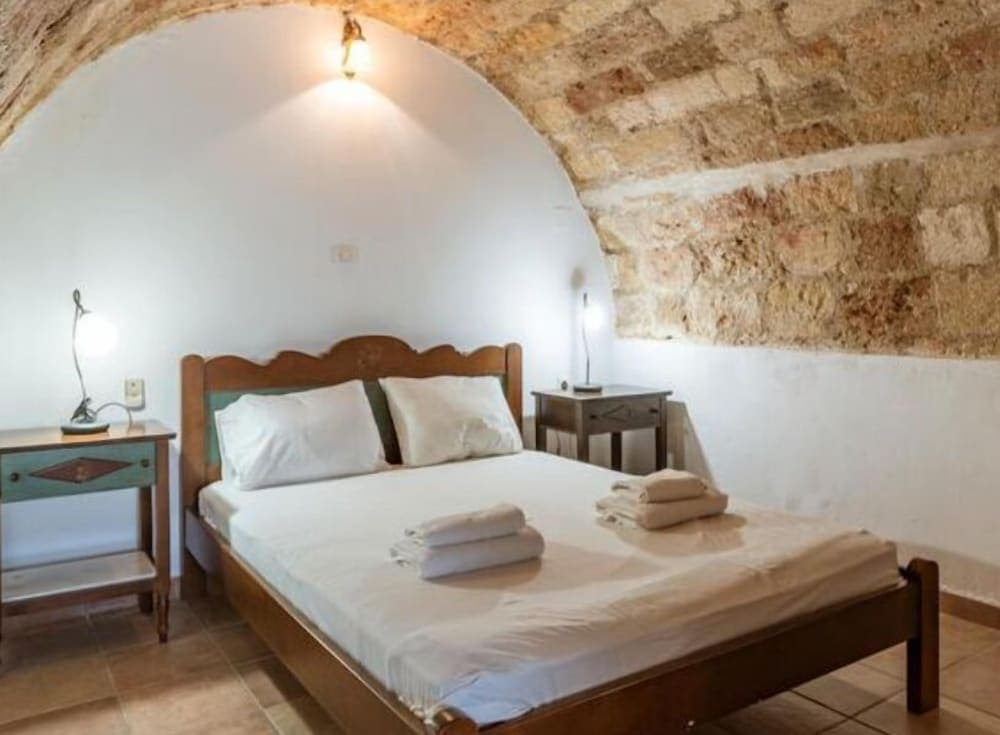 Goulas Traditional Guesthouse, Room
