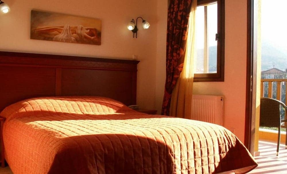 Olympia Guesthouse, Room