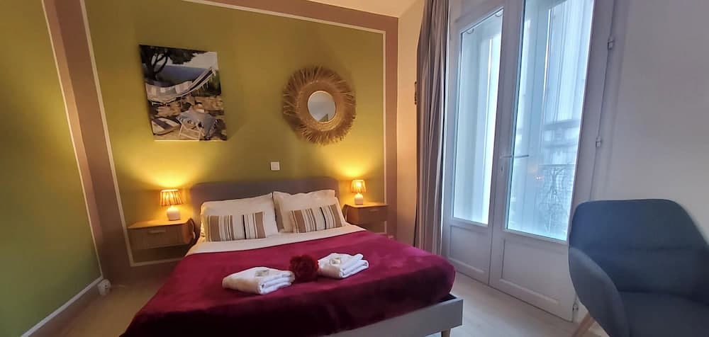 La Residence Au Berceau de Bernadette, Room