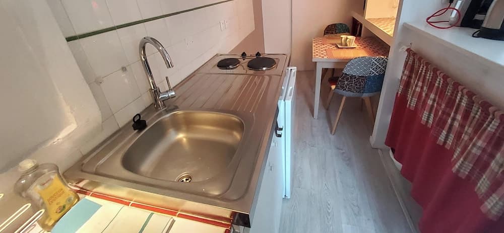 La Residence Au Berceau de Bernadette, Private kitchen