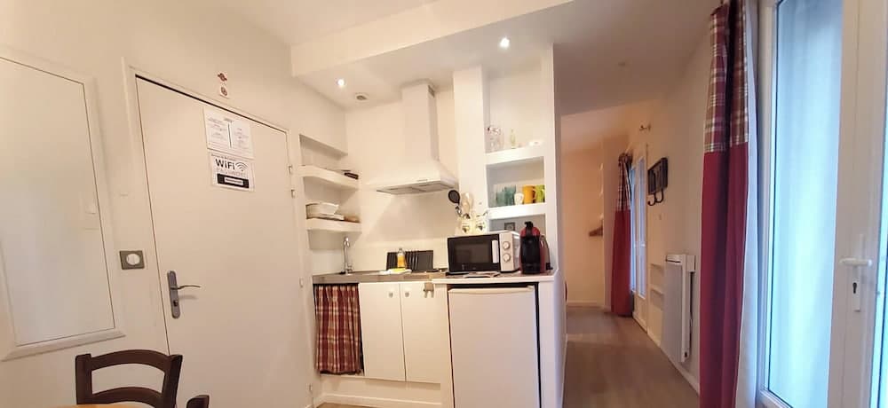 La Residence Au Berceau de Bernadette, Private kitchen