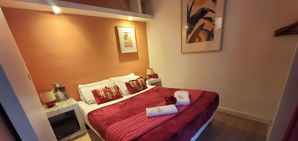 La Residence Au Berceau de Bernadette, Room