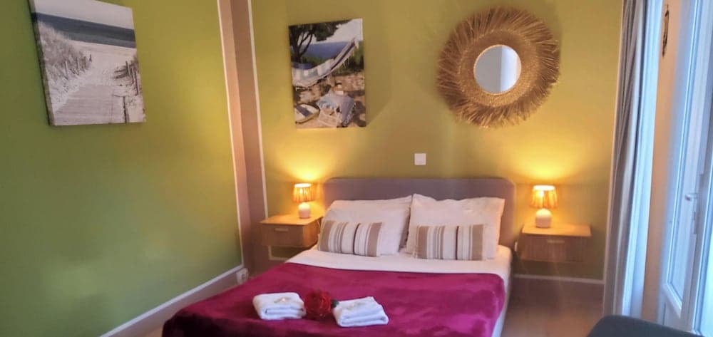 La Residence Au Berceau de Bernadette, Room