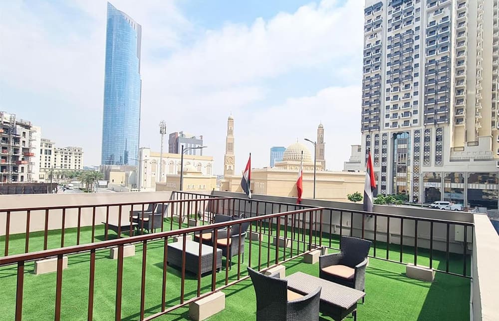 Kingsgate Al Jadaf by Millennium Hotels, Terrace/patio