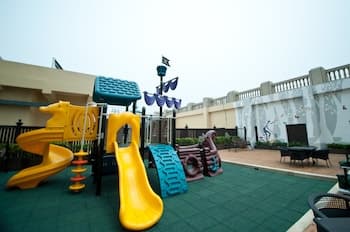 Hai Tian Expo Hotel, Children's play area - outdoor