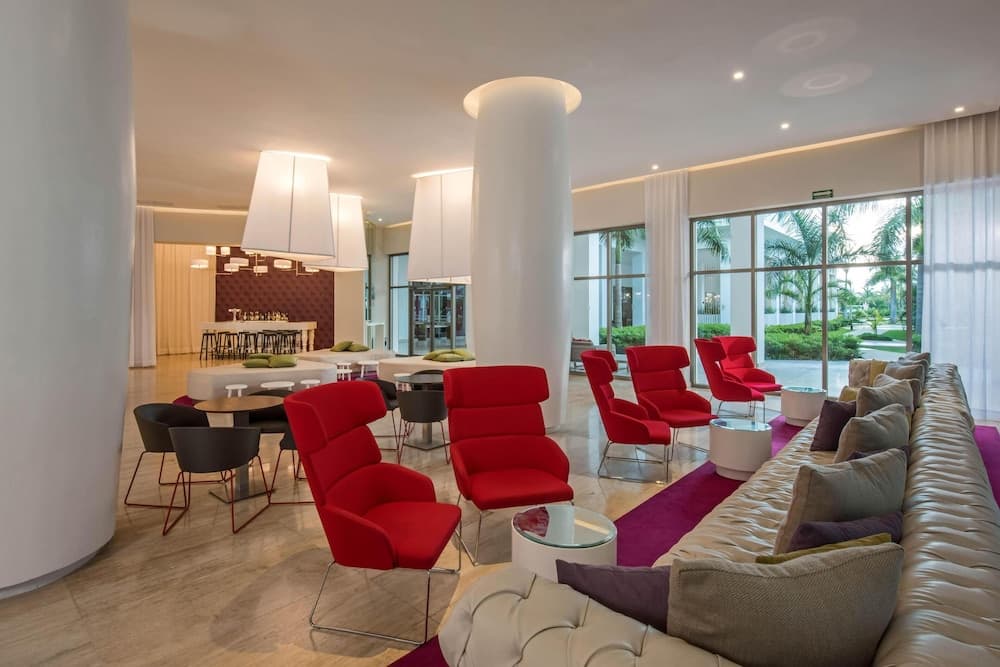 Platinum Yucatan Princess Adults Only - All Inclusive, Lobby