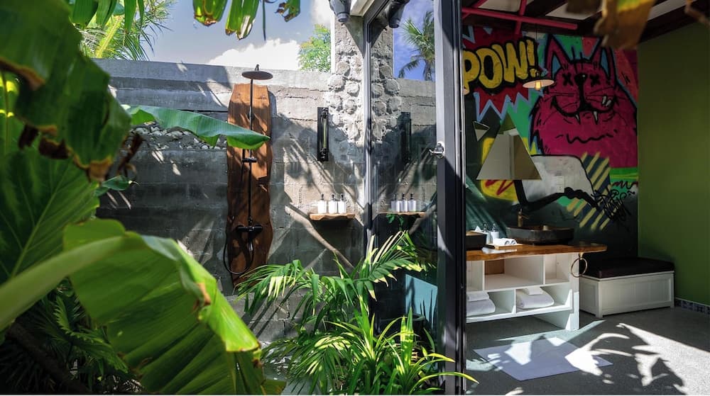 Oaga Art Resort, Bathroom