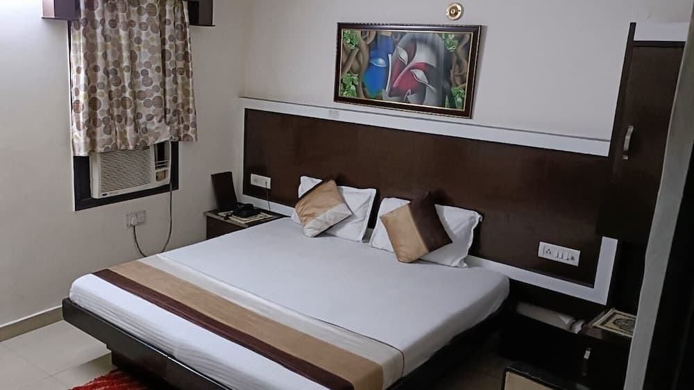 Hotel Su Shree Continental, Room