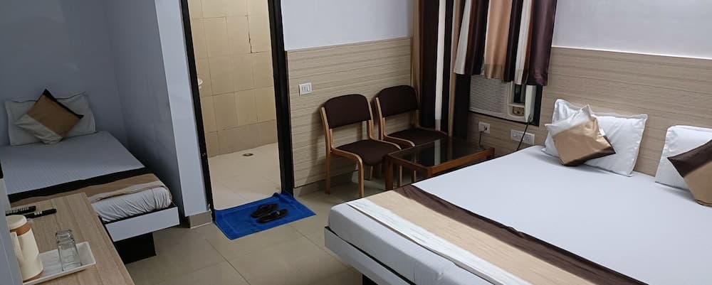 Hotel Su Shree Continental, Room