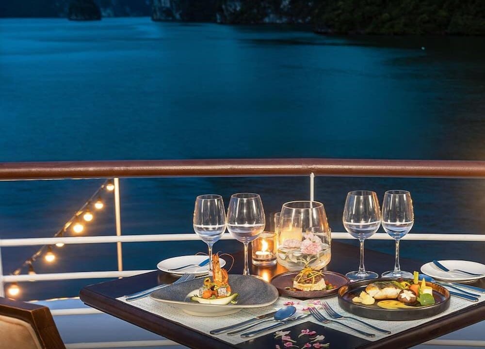 Halong CAPELLACRUISE - Member of Lyra Cruise Collection, Room service - dining