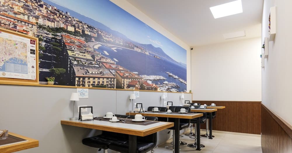 Hotiday Room Collection - Napoli Botanique, Breakfast area