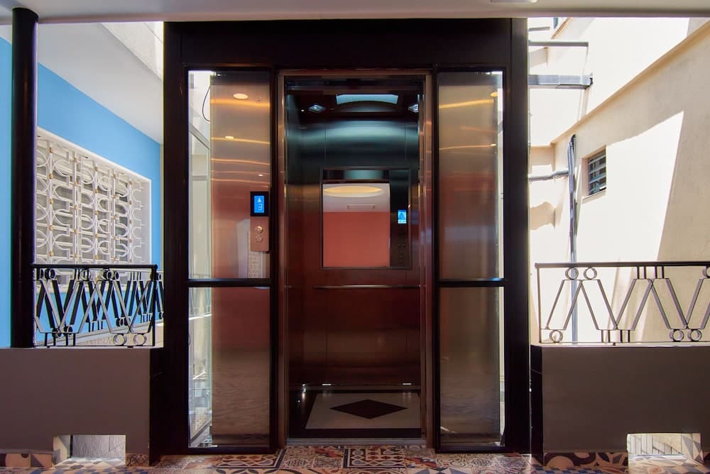 Brana by Bernalo Hotel, Elevator