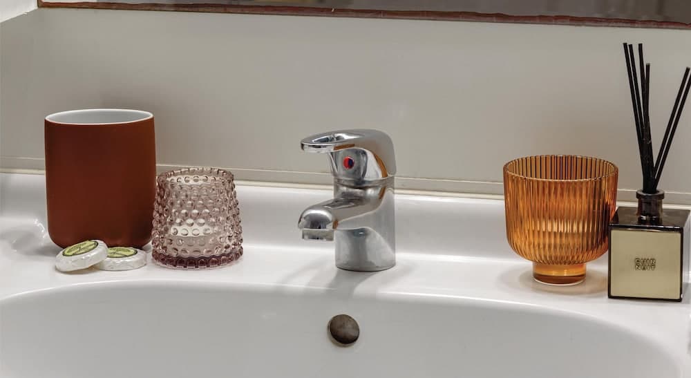 Zilean Apartment Airport by Airstay, Bathroom