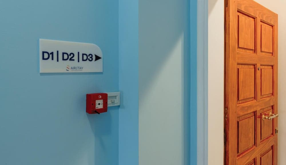 Zilean Apartment Airport by Airstay, Interior