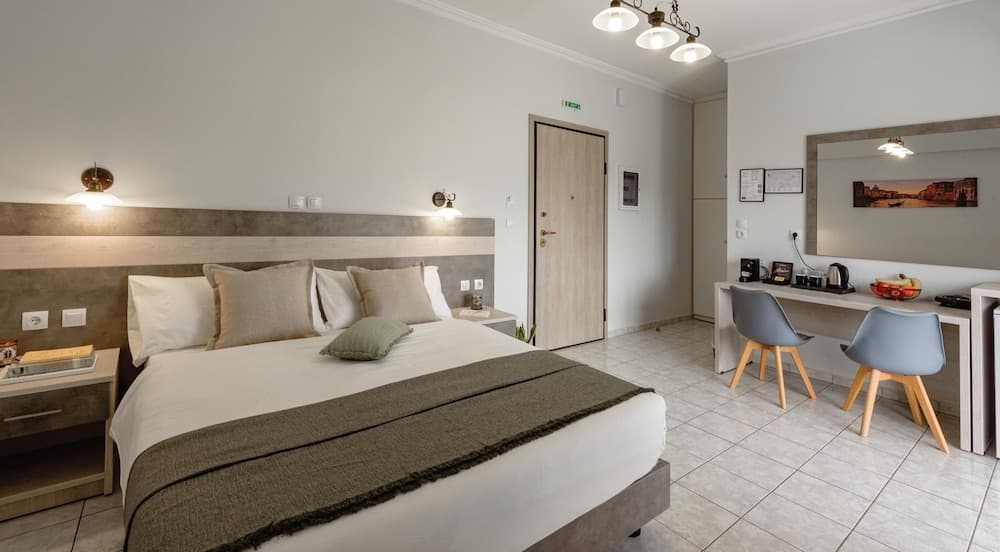 Zilean Apartment Airport by Airstay, Room