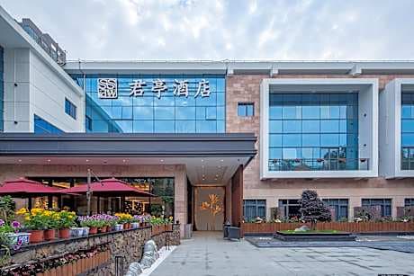 Narada Boutique Hotel, 