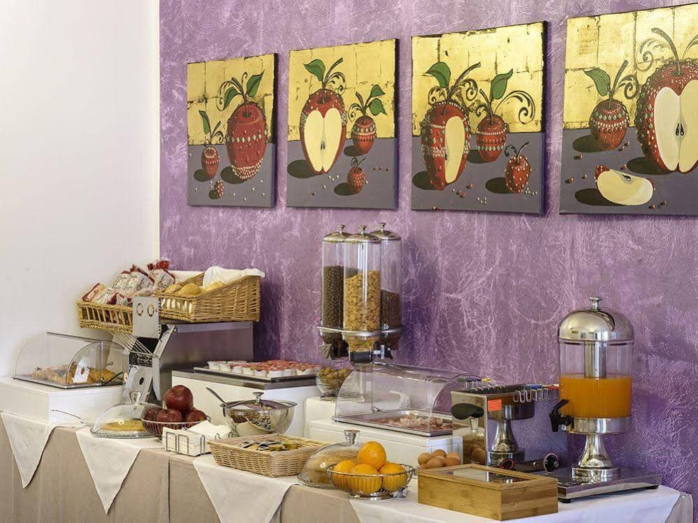 Hotel Porta Marmorea, 